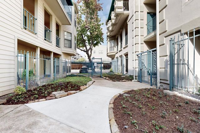 3105 San Jacinto Street 306, Dallas, TX 75204