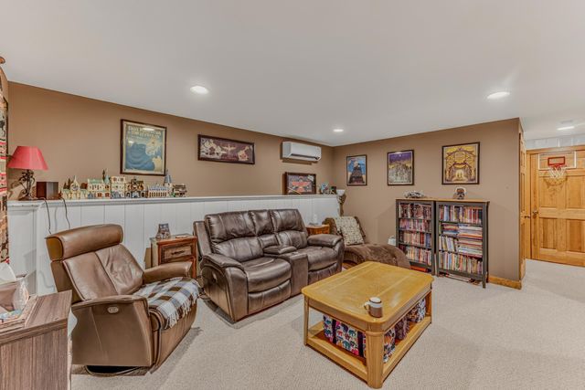 18 Armsby Circle, Campton, NH 03223