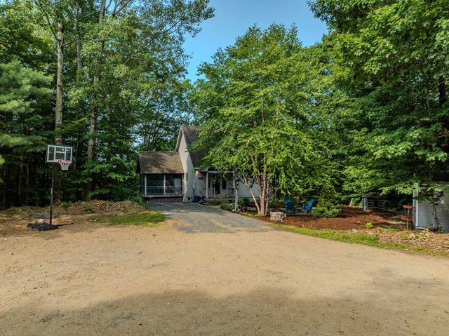 18 Armsby Circle, Campton, NH 03223
