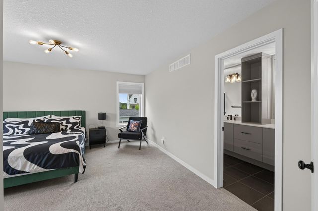 5460 Gestach Lane, Victoria, MN 55318