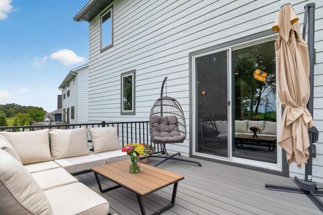 5460 Gestach Lane, Victoria, MN 55318
