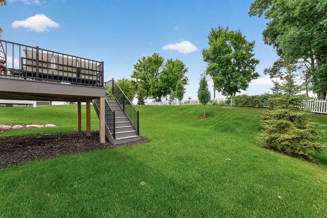 5460 Gestach Lane, Victoria, MN 55318