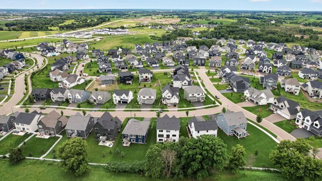 5460 Gestach Lane, Victoria, MN 55318