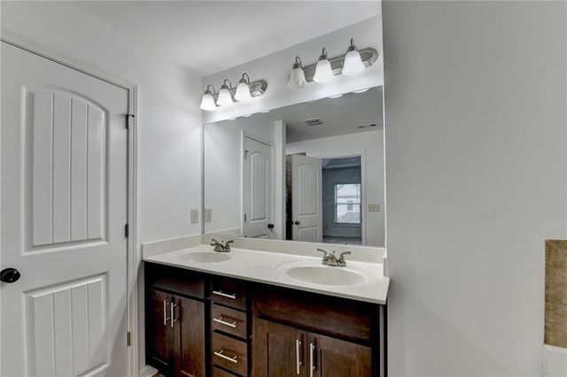 1159 Laurel Valley Court, Buford, GA 30519