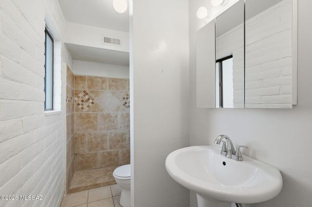 9552 E Irene Street, Tucson, AZ 85730