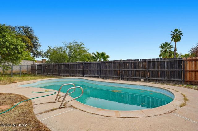 9552 E Irene Street, Tucson, AZ 85730