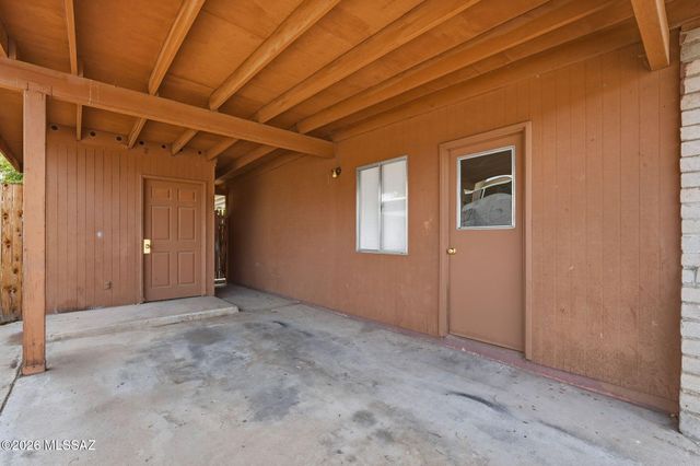 9552 E Irene Street, Tucson, AZ 85730