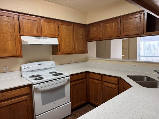 1008 Irene Street, Burleson, TX 76028