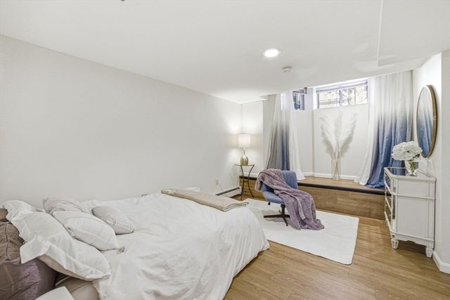 39 Hemenway St 27, Boston, MA 02115