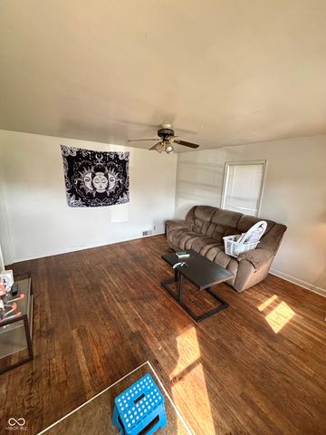 705 W 29th Street, Anderson, IN 46016