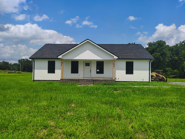 1164 Shiloh Road, Lafayette, TN 37083