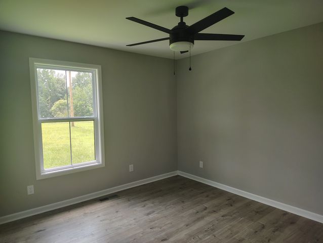 1164 Shiloh Road, Lafayette, TN 37083