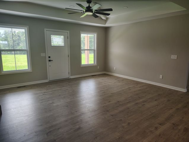 1164 Shiloh Road, Lafayette, TN 37083