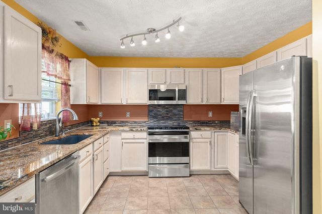 2545 BARRISON POINT RD, Baltimore, MD 21221