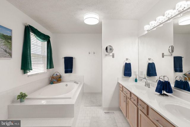 2545 BARRISON POINT RD, Baltimore, MD 21221