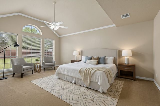 8049 Sunscape Lane, Fort Worth, TX 76123