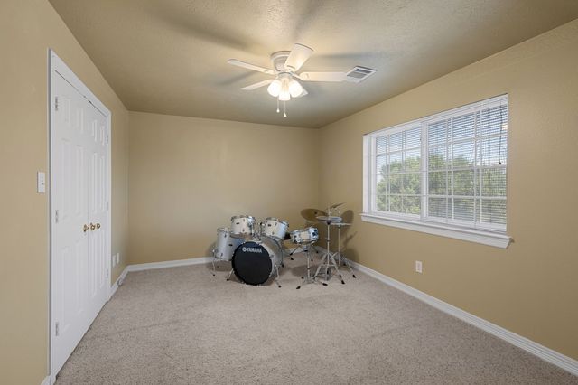 8049 Sunscape Lane, Fort Worth, TX 76123