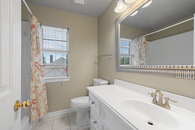 8049 Sunscape Lane, Fort Worth, TX 76123