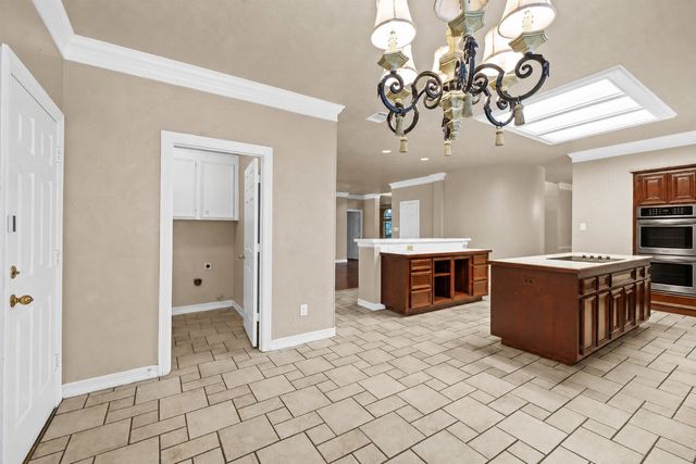 8049 Sunscape Lane, Fort Worth, TX 76123