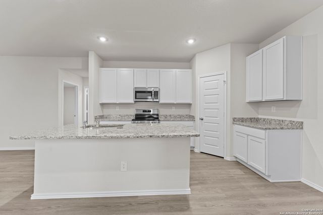 3329 Muenster Ave, New Braunfels, TX 78130