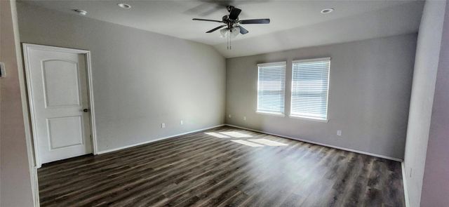 702 Road 5138, Cleveland, TX 77327