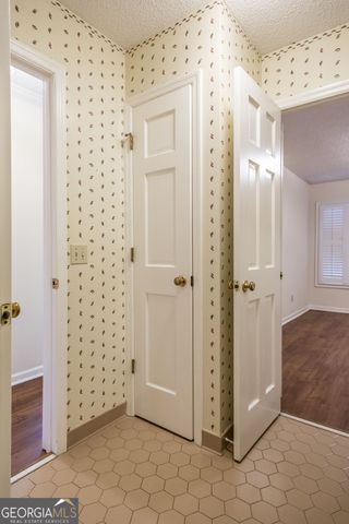 810 Saint Marys Drive, Waycross, GA 31501