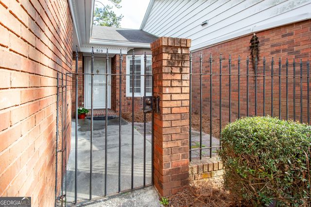 810 Saint Marys Drive, Waycross, GA 31501