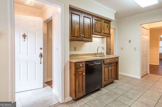 810 Saint Marys Drive, Waycross, GA 31501