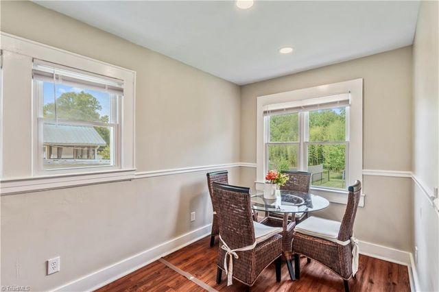 318 Oakdale Street, Mount Airy, NC 27030
