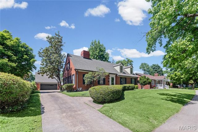 2607 Cleveland Boulevard, Granite City, IL 62040