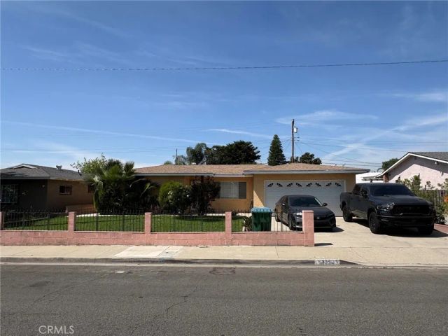 13234 17th, Chino, CA 91710