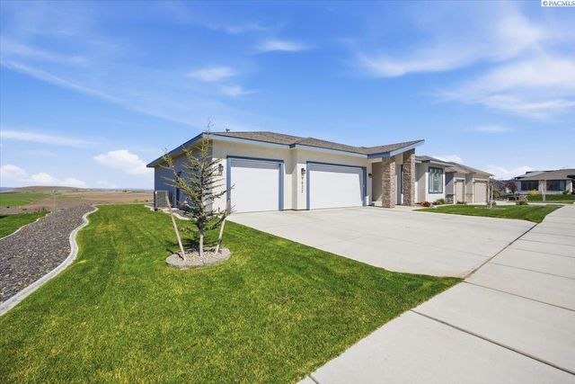 7022 Corsica St, West Richland, WA 99353
