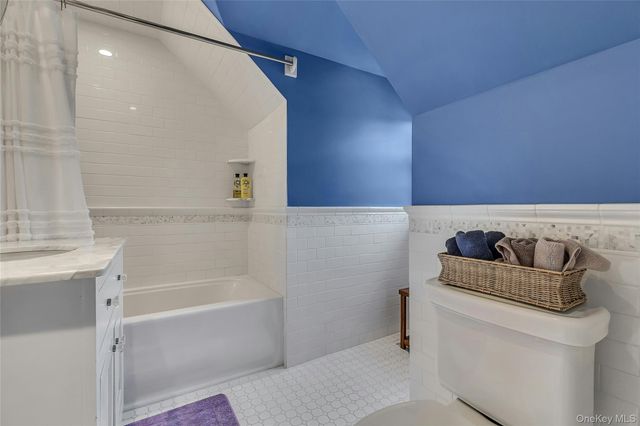 308 Greene Avenue, Sayville, NY 11782