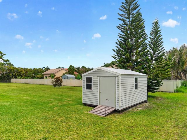 14716 83rd Lane N, Loxahatchee, FL 33470
