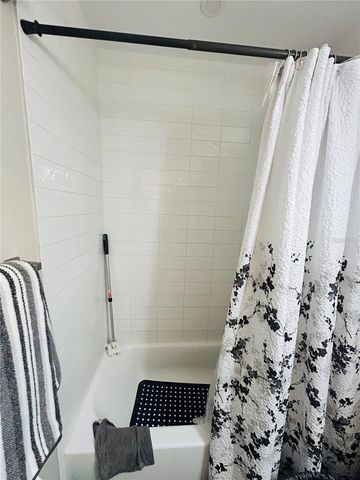 4611 14TH AVENUE S, St Petersburg, FL 33711