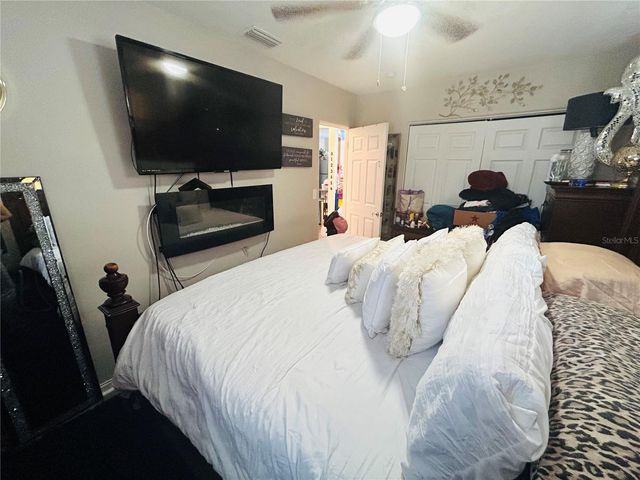 4611 14TH AVENUE S, St Petersburg, FL 33711