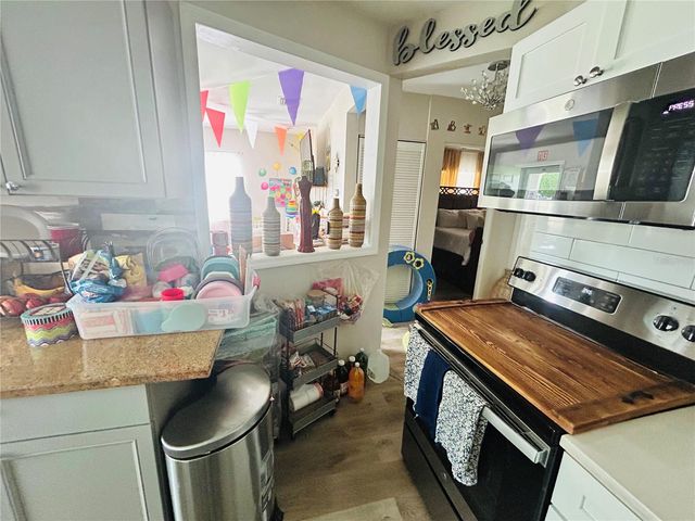 4611 14TH AVENUE S, St Petersburg, FL 33711