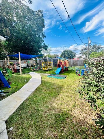 4611 14TH AVENUE S, St Petersburg, FL 33711