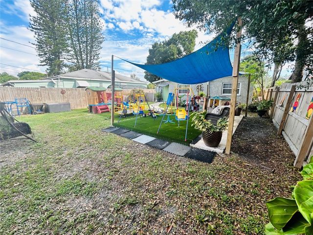 4611 14TH AVENUE S, St Petersburg, FL 33711