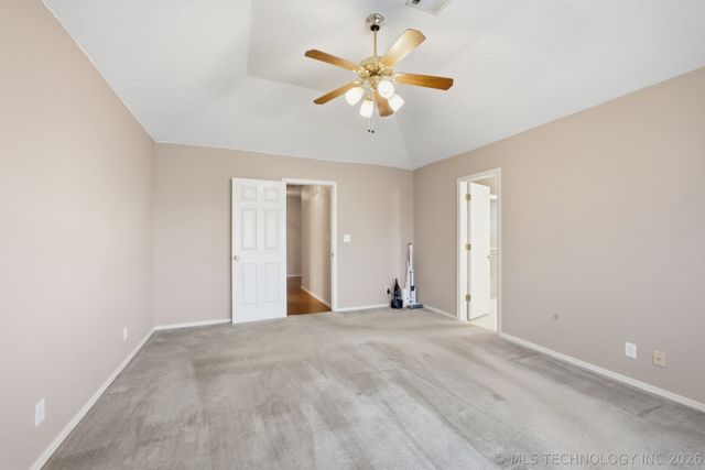 704 E Helena Street, Broken Arrow, OK 74012