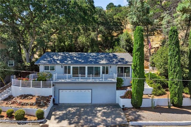 7926 Richard Drive, Lucerne, CA 95458