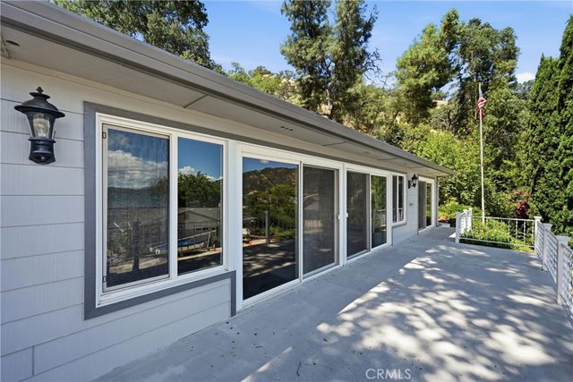 7926 Richard Drive, Lucerne, CA 95458