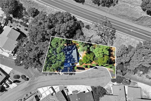 7926 Richard Drive, Lucerne, CA 95458
