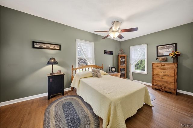 910 County Route 25, Minetto, NY 13126