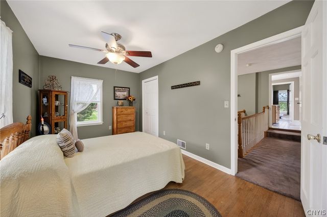 910 County Route 25, Minetto, NY 13126