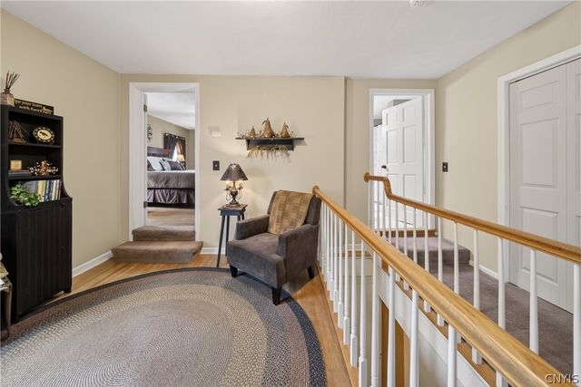 910 County Route 25, Minetto, NY 13126