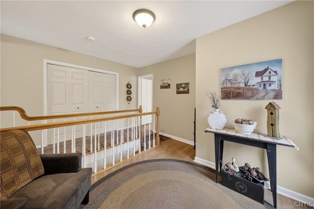 910 County Route 25, Minetto, NY 13126