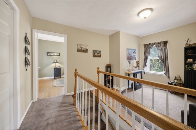 910 County Route 25, Minetto, NY 13126