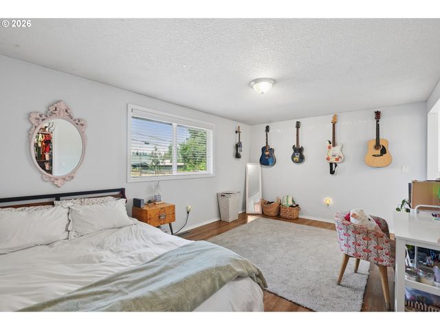 20869 Sw 104TH Ave, Tualatin, OR 97062
