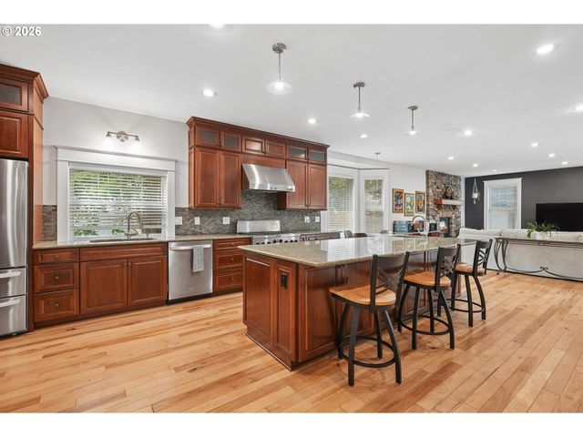 20869 Sw 104TH Ave, Tualatin, OR 97062